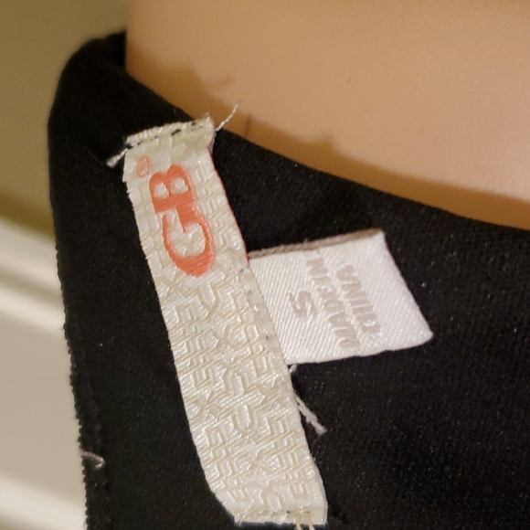 🎉CLOSET CLEAROUT GBX, perfect little black dress - Picture 8 of 9